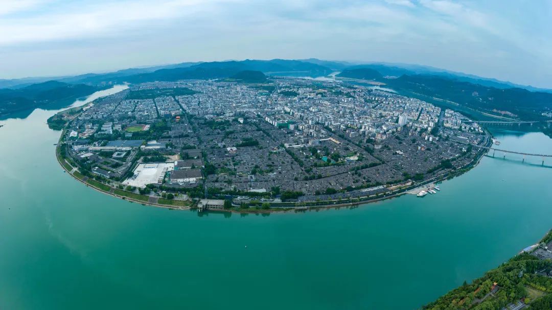 錨定目標(biāo)協(xié)同作戰(zhàn) | 信達(dá)電通閬中項目最新進(jìn)展來襲!